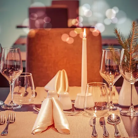 Отель Euphoria Club 4*